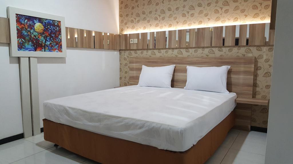 Omah Seroja Hotell Semarang Eksteriør bilde